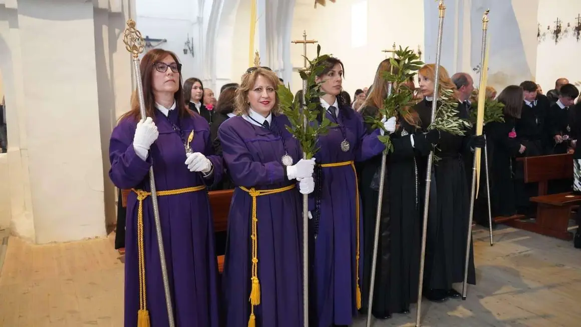 Procesi&oacute;n de los Ramos de Sahag&uacute;n 2025. / LE&Oacute;N24HORAS