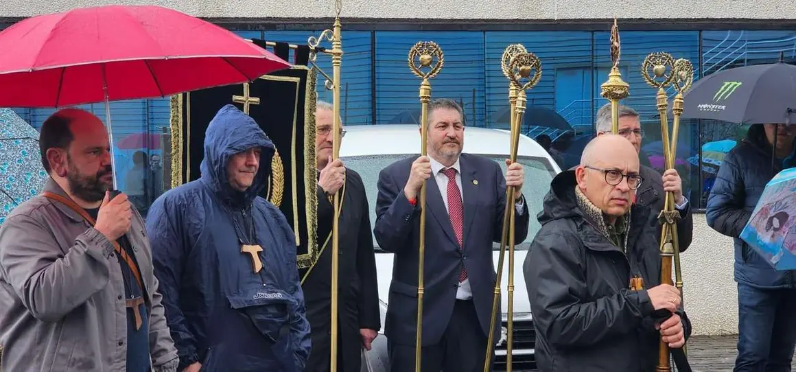 La romer&iacute;a del Voto a la Virgen del Camino volvi&oacute; a cumplir. / LE&Oacute;N24HORAS 