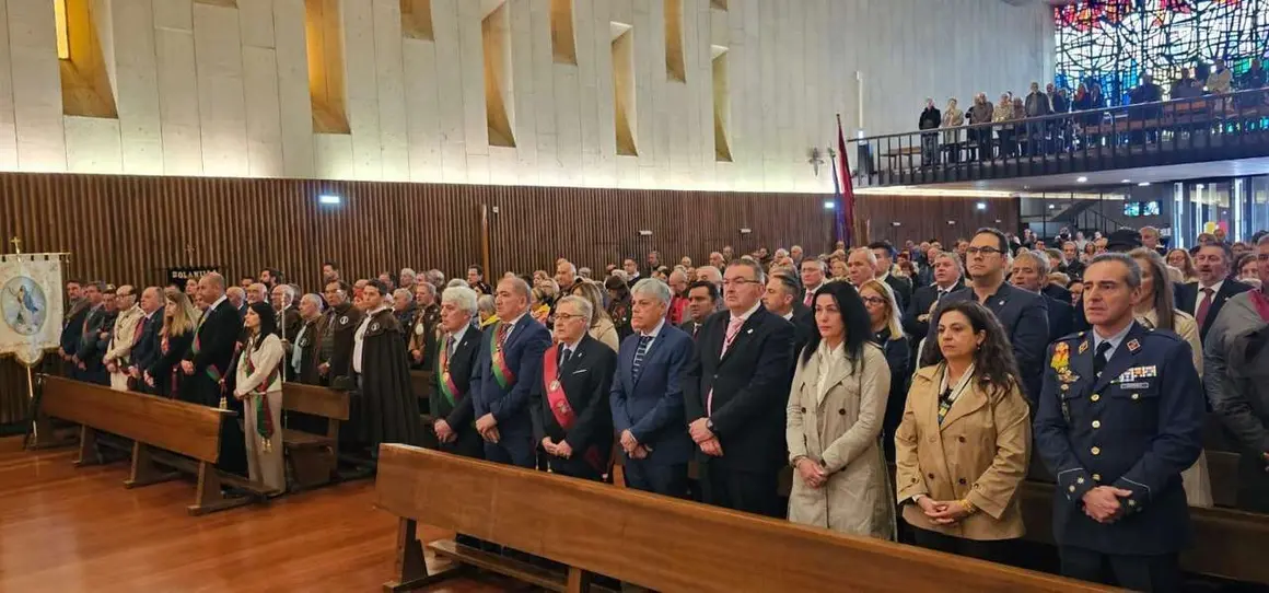 La romer&iacute;a del Voto a la Virgen del Camino volvi&oacute; a cumplir. / LE&Oacute;N24HORAS 