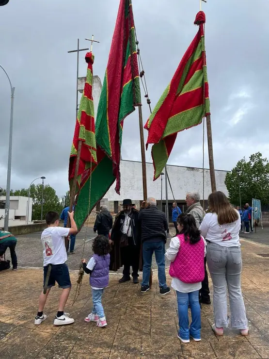 La romer&iacute;a del Voto a la Virgen del Camino volvi&oacute; a cumplir. / LE&Oacute;N24HORAS 