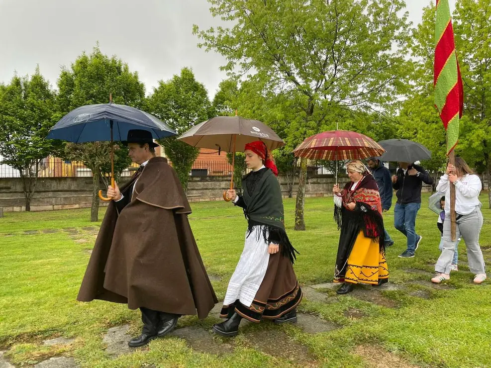 La romer&iacute;a del Voto a la Virgen del Camino volvi&oacute; a cumplir. / LE&Oacute;N24HORAS 