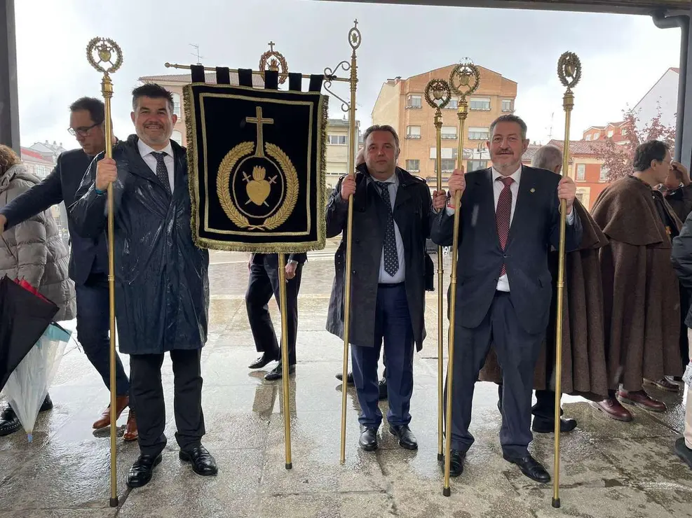 La romer&iacute;a del Voto a la Virgen del Camino volvi&oacute; a cumplir. / LE&Oacute;N24HORAS 