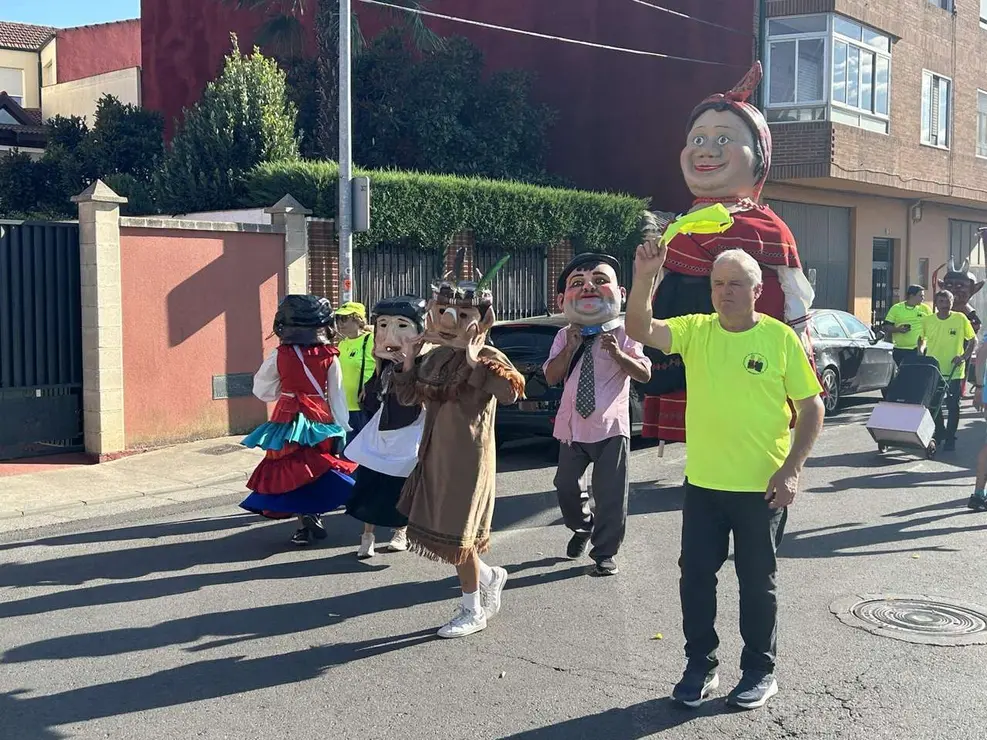 Pre-fiestas Santa Mar&iacute;a del Paramo 2025. LE&Oacute;N 24 HORAS.