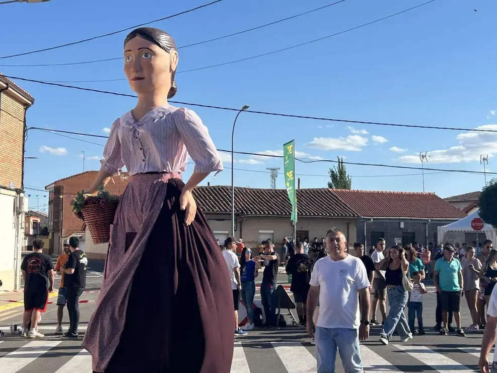 Pre-fiestas Santa Mar&iacute;a del Paramo 2025. LE&Oacute;N 24 HORAS.