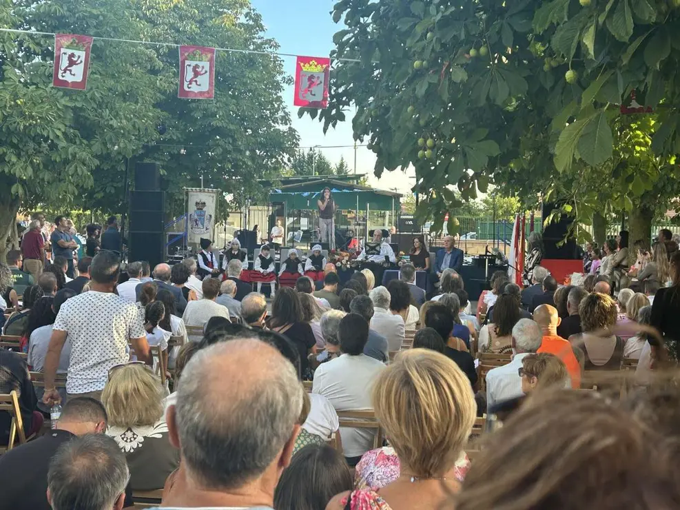Preg&oacute;n Fiestas de La Santina y San Froil&aacute;n 2025, Casa de Asturias. LE&Oacute;N 24 HORAS.