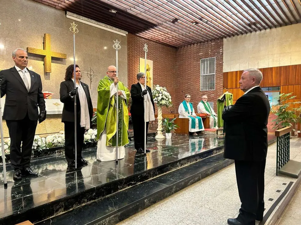 Acto de toma de posesi&oacute;n de M&oacute;nica Urdiales como nueva abadesa de la Cofrad&iacute;a del Cristo del Gran Poder. Le&oacute;n 24 Horas