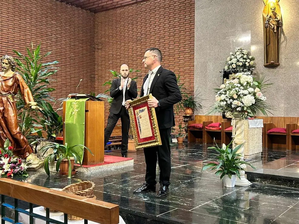Acto de toma de posesi&oacute;n de M&oacute;nica Urdiales como nueva abadesa de la Cofrad&iacute;a del Cristo del Gran Poder. Le&oacute;n 24 Horas