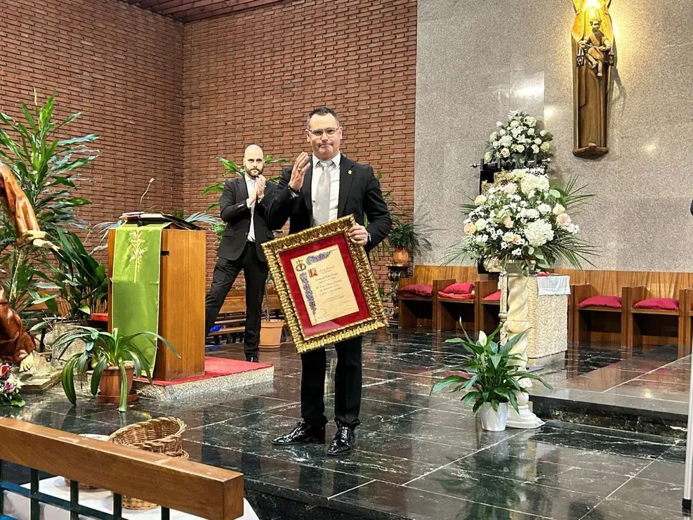 Acto de toma de posesi&oacute;n de M&oacute;nica Urdiales como nueva abadesa de la Cofrad&iacute;a del Cristo del Gran Poder. Le&oacute;n 24 Horas