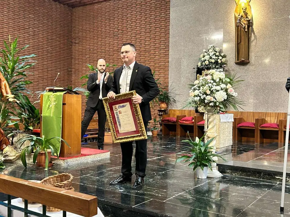Acto de toma de posesi&oacute;n de M&oacute;nica Urdiales como nueva abadesa de la Cofrad&iacute;a del Cristo del Gran Poder. Le&oacute;n 24 Horas