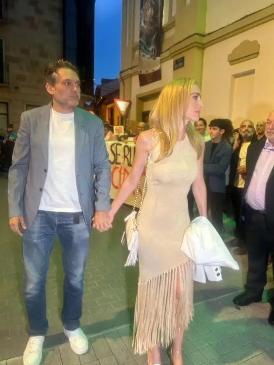 Llegada de los protagonistas y personalidades al Festival de Cine de Astorga en el Teatro Gull&oacute;n. Fotos: Le&oacute;n 24 Horas