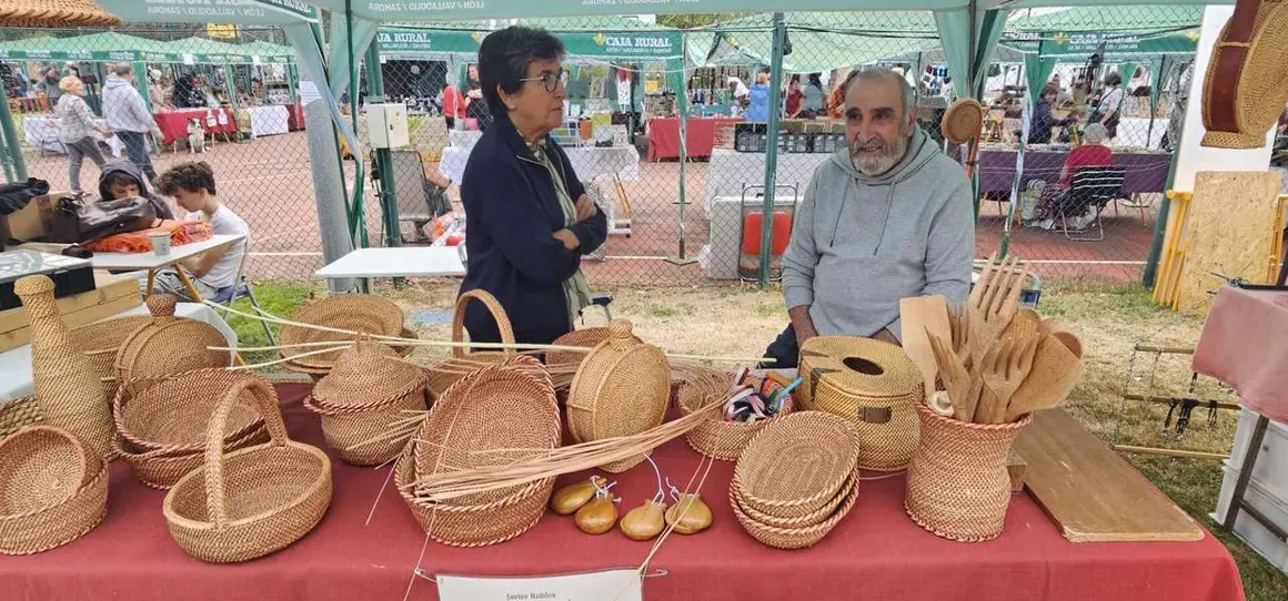 Fiesta de Artesan&iacute;a de Lorenzana. Le&oacute;n 24 Horas.