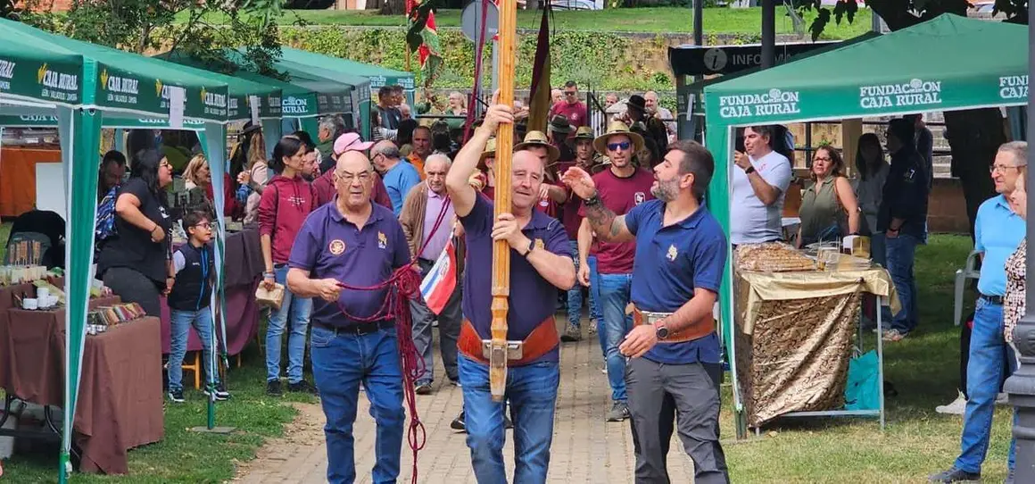 Fiesta de Artesan&iacute;a de Lorenzana. Le&oacute;n 24 Horas.