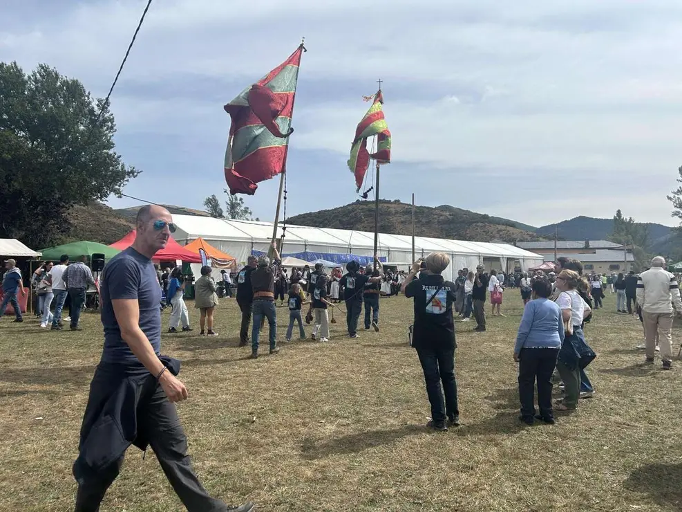 Vecinos y visitantes disfrutaron de la feria ganadera y los actos del Cristo de Valdelugueros 2025. Le&oacute;n 24 horas.