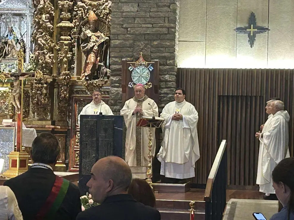 Misa de la festividad de la Virgen del Camino. Le&oacute;n 24 horas