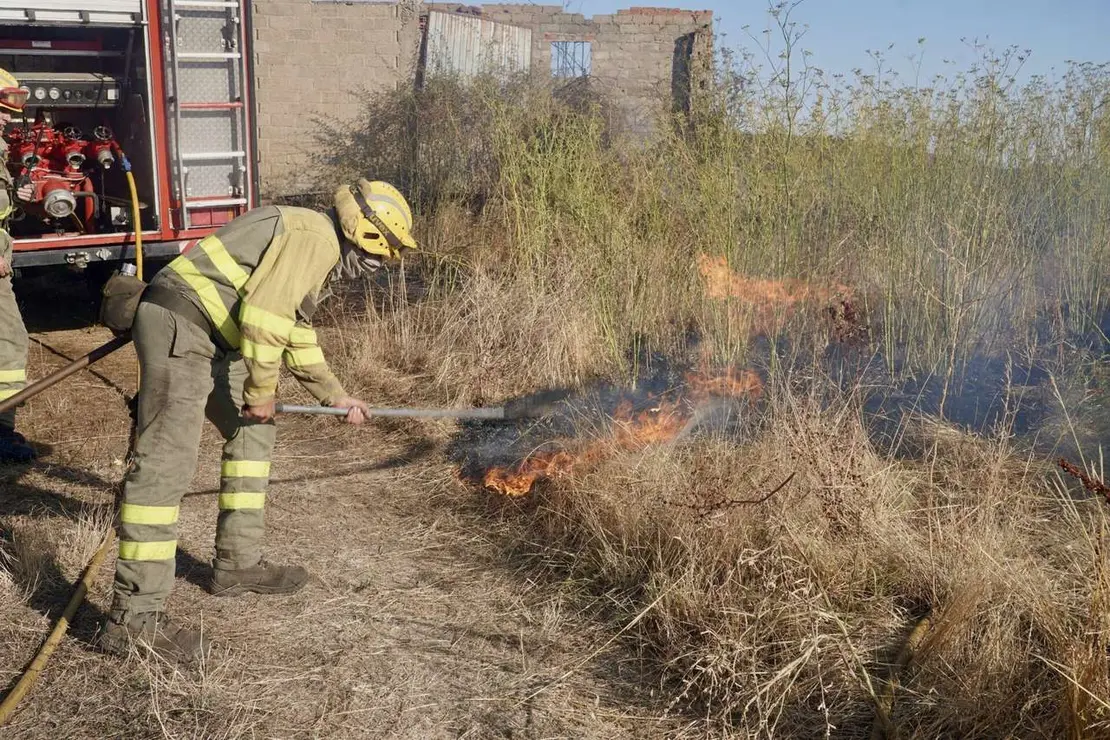 Incendio en la localidad leonesa de Quintana de Raneros. Campillo