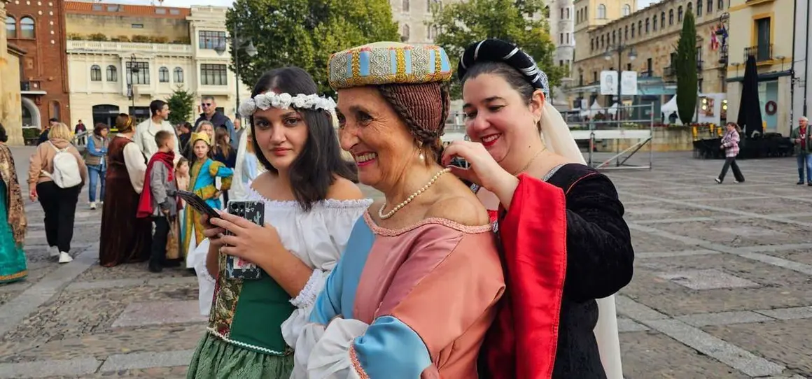 Im&aacute;genes de la jornada festiva de San Froil&aacute;n 2025 en Le&oacute;n. Le&oacute;n 24 Horas.