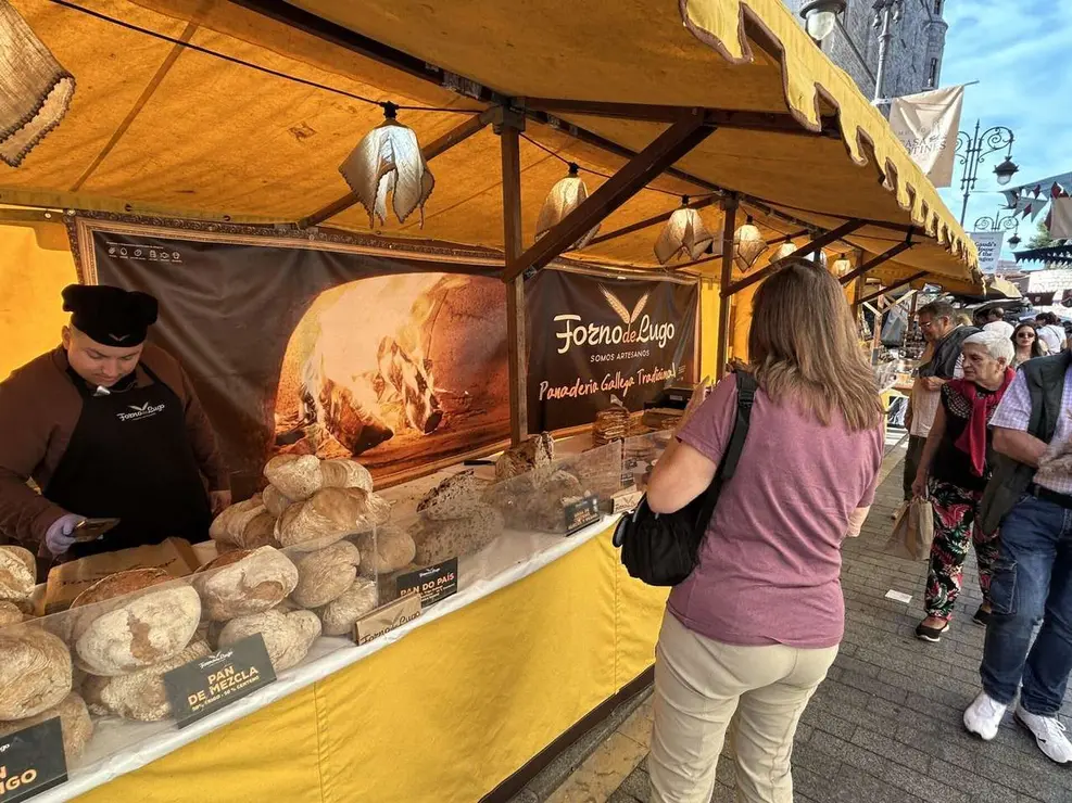 Mercado de las Tres Culturas en Le&oacute;n 2025