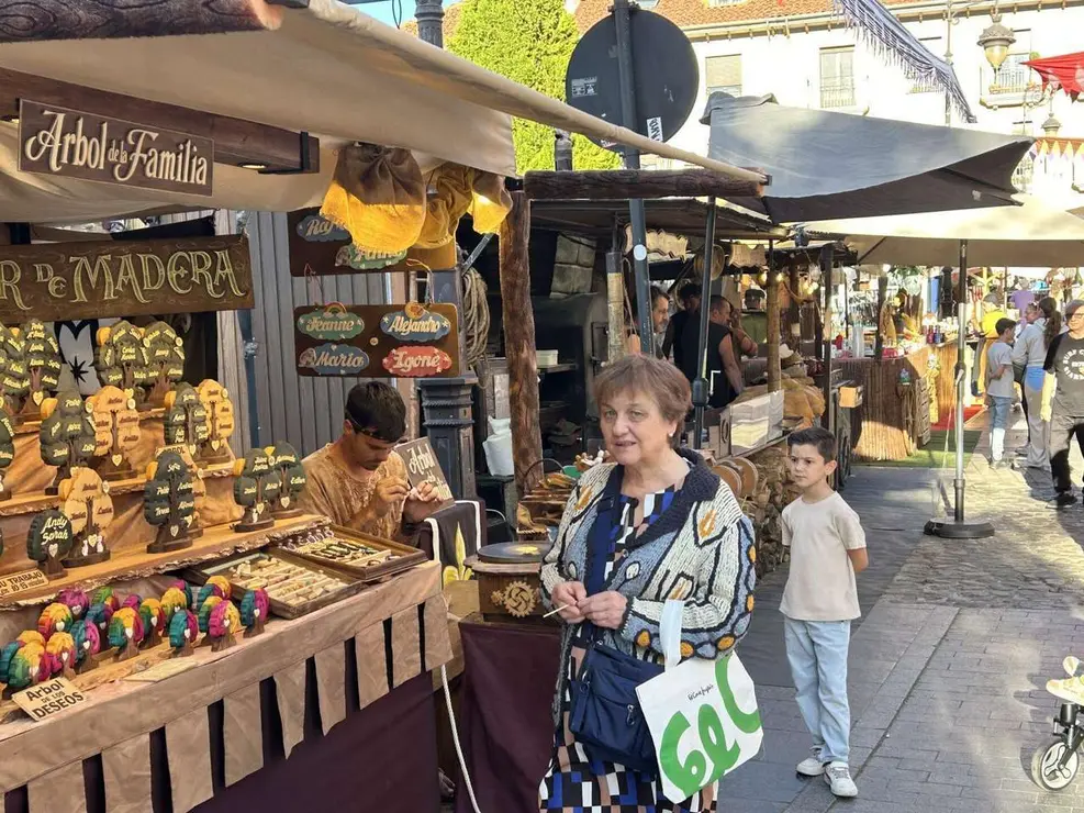 Mercado de las Tres Culturas en Le&oacute;n 2025