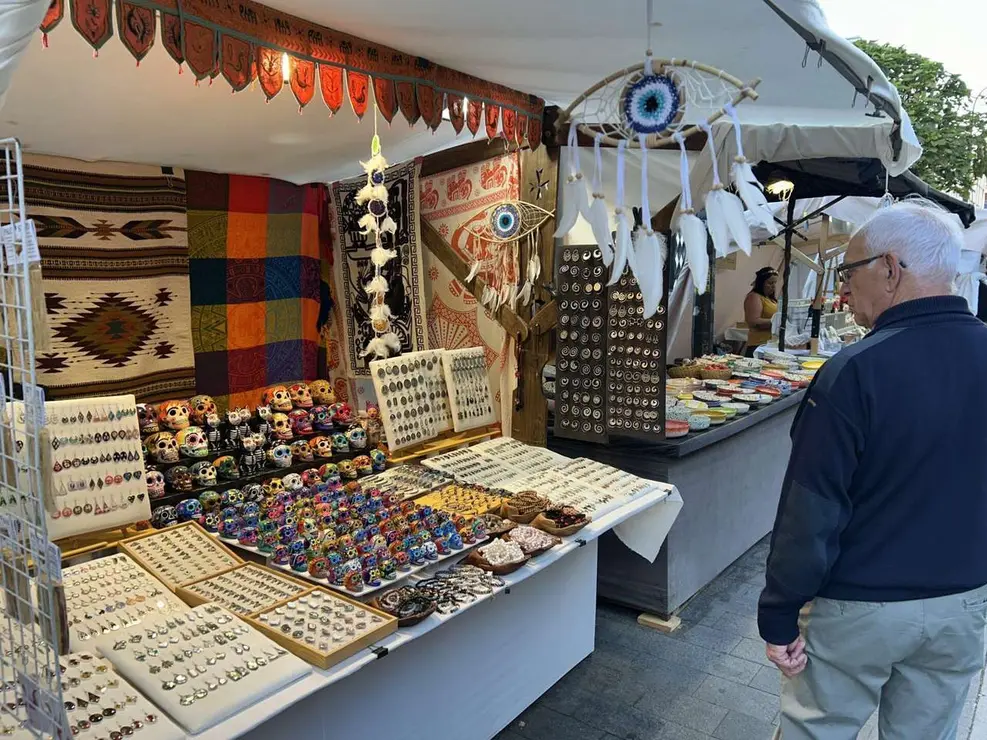 Mercado de las Tres Culturas en Le&oacute;n 2025