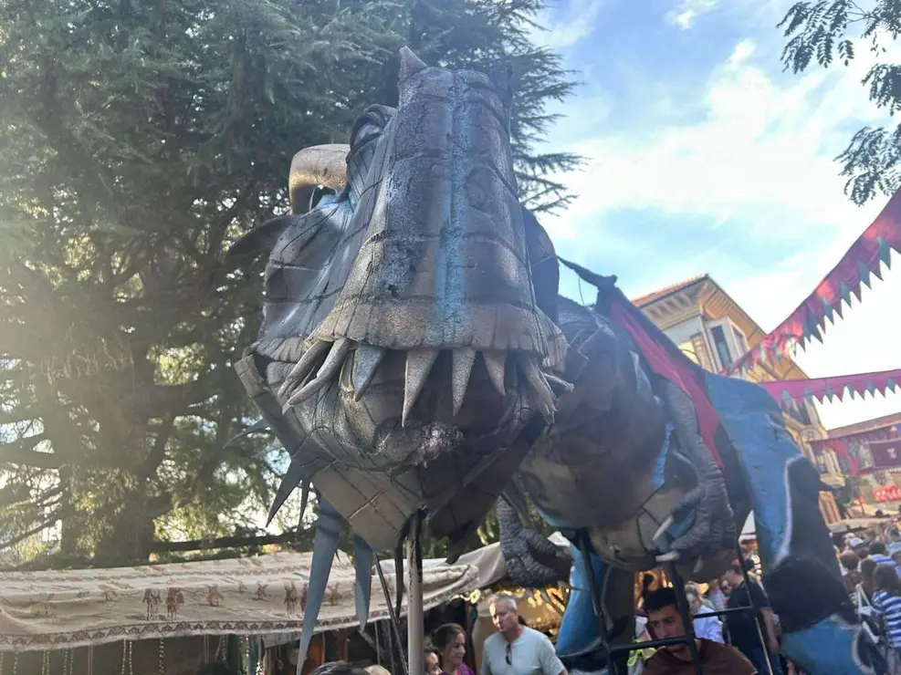 Mercado de las Tres Culturas en Le&oacute;n 2025