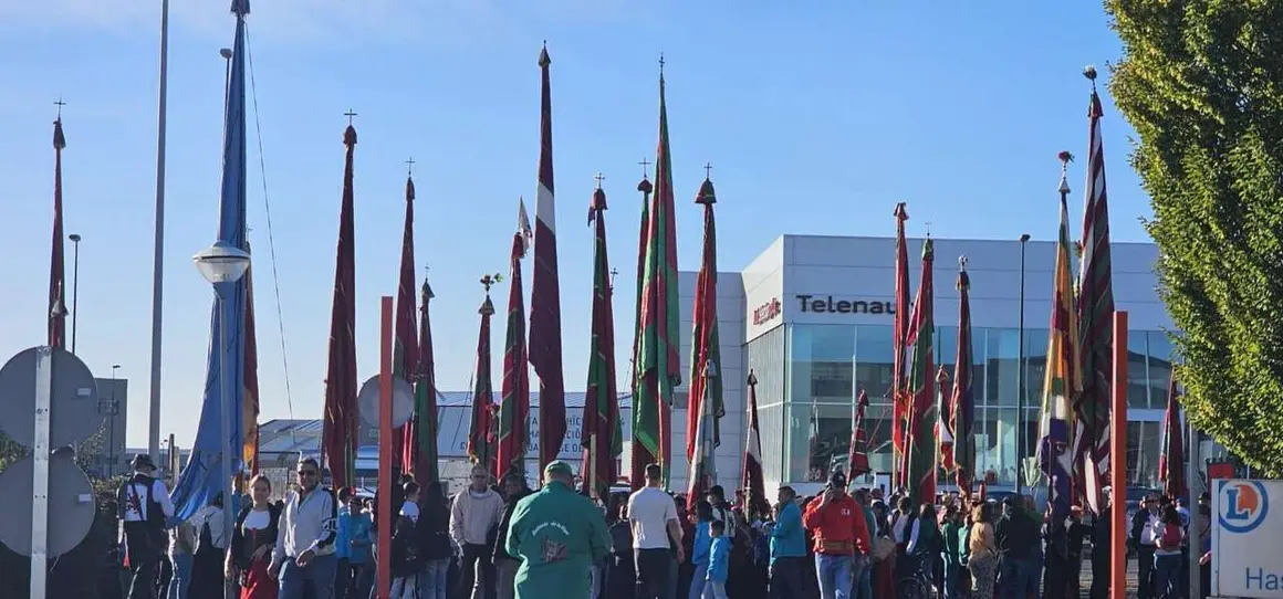 Pendones, carros y romeros participaron un a&ntilde;o m&aacute;s en la romer&iacute;a de San Froil&aacute;n | Le&oacute;n 24 Horas