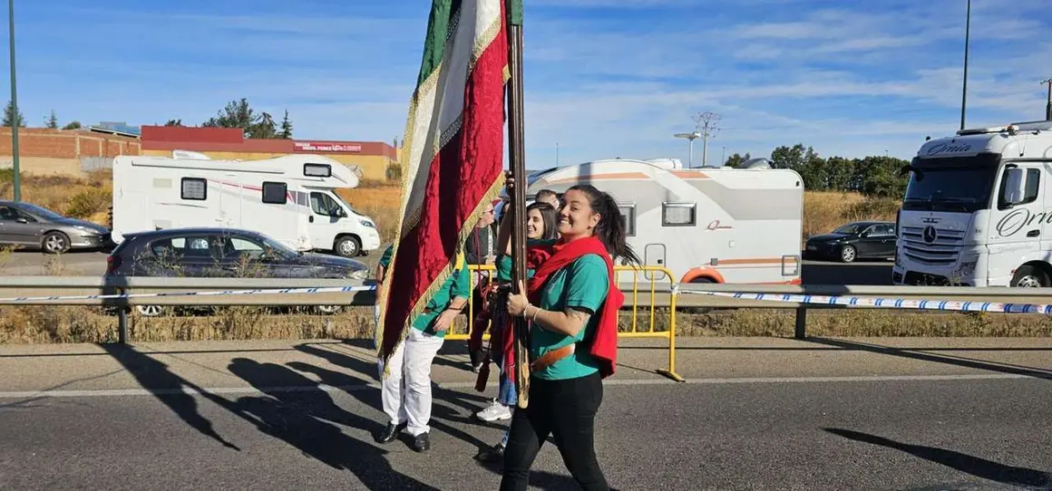 Pendones, carros y romeros participaron un a&ntilde;o m&aacute;s en la romer&iacute;a de San Froil&aacute;n | Le&oacute;n 24 Horas