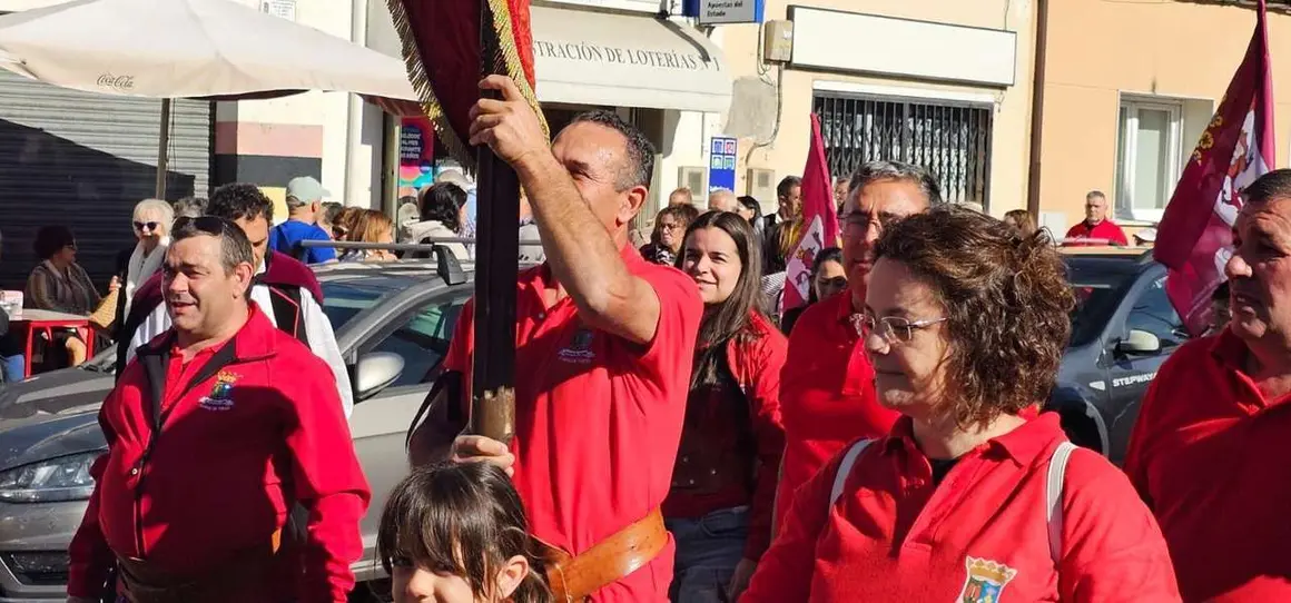 Pendones, carros y romeros participaron un a&ntilde;o m&aacute;s en la romer&iacute;a de San Froil&aacute;n | Le&oacute;n 24 Horas