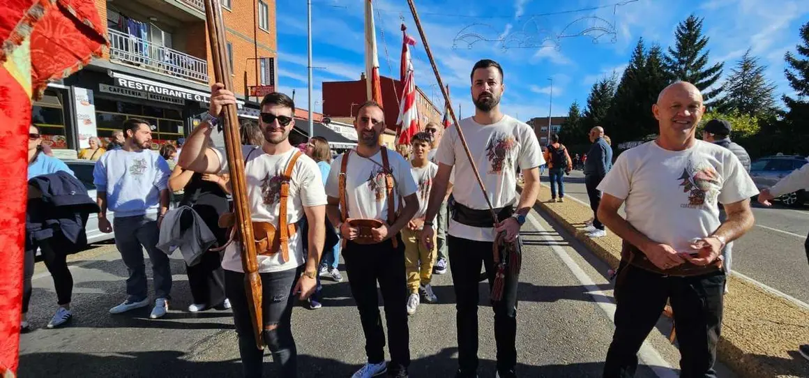 Pendones, carros y romeros participaron un a&ntilde;o m&aacute;s en la romer&iacute;a de San Froil&aacute;n | Le&oacute;n 24 Horas