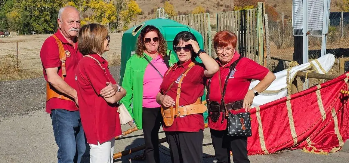 Participantes y visitantes durante la XXV Feria Tradicional de C&aacute;rmenes, que llen&oacute; el municipio de color, m&uacute;sica y tradici&oacute;n. | Le&oacute;n 24 Horas