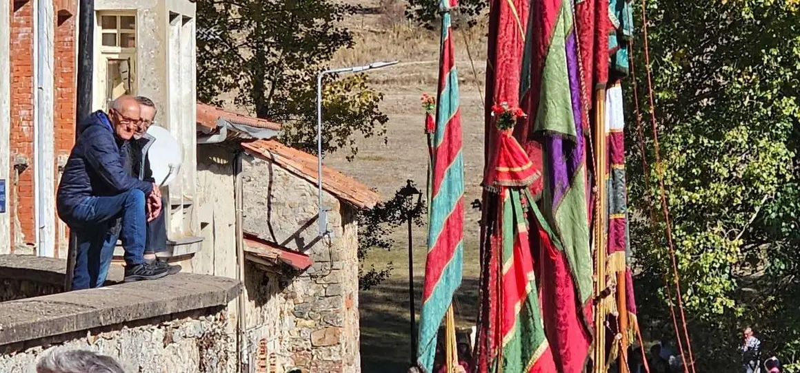 Participantes y visitantes durante la XXV Feria Tradicional de C&aacute;rmenes, que llen&oacute; el municipio de color, m&uacute;sica y tradici&oacute;n. | Le&oacute;n 24 Horas