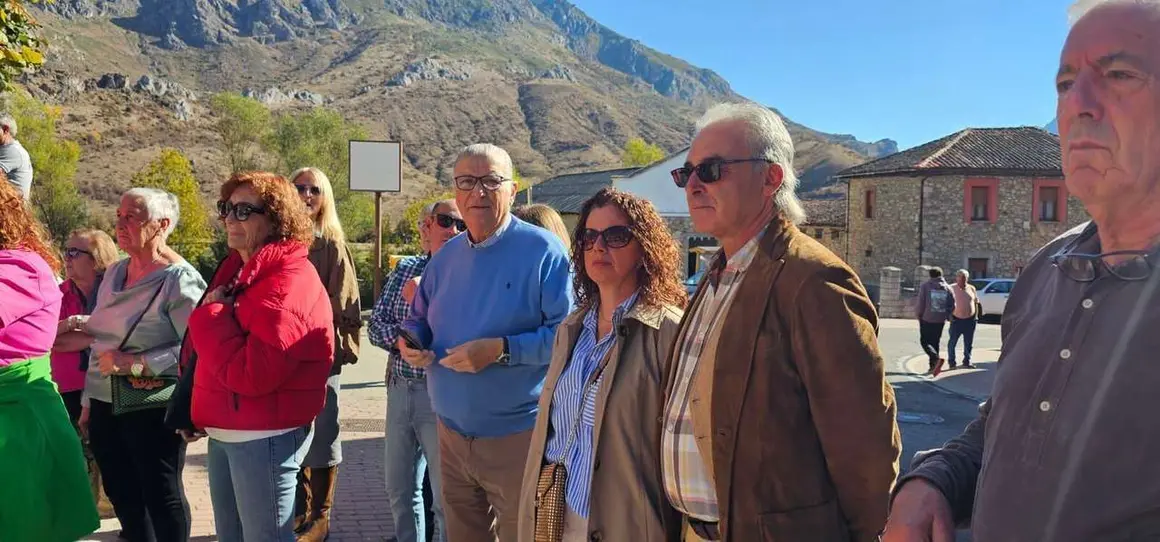 Participantes y visitantes durante la XXV Feria Tradicional de C&aacute;rmenes, que llen&oacute; el municipio de color, m&uacute;sica y tradici&oacute;n. | Le&oacute;n 24 Horas