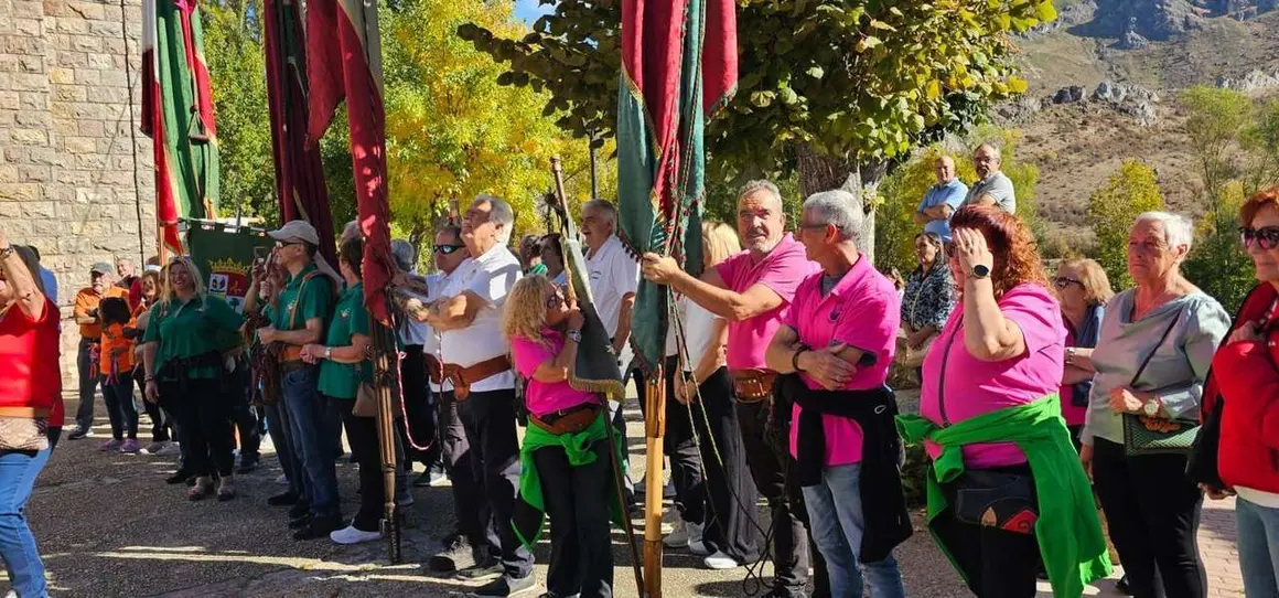 Participantes y visitantes durante la XXV Feria Tradicional de C&aacute;rmenes, que llen&oacute; el municipio de color, m&uacute;sica y tradici&oacute;n. | Le&oacute;n 24 Horas