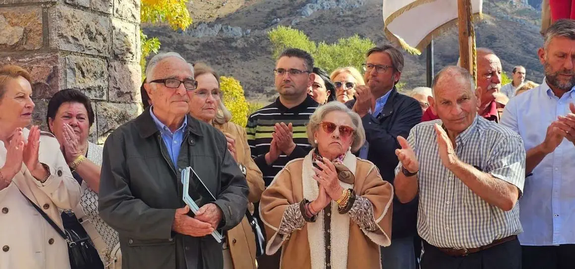 Participantes y visitantes durante la XXV Feria Tradicional de C&aacute;rmenes, que llen&oacute; el municipio de color, m&uacute;sica y tradici&oacute;n. | Le&oacute;n 24 Horas