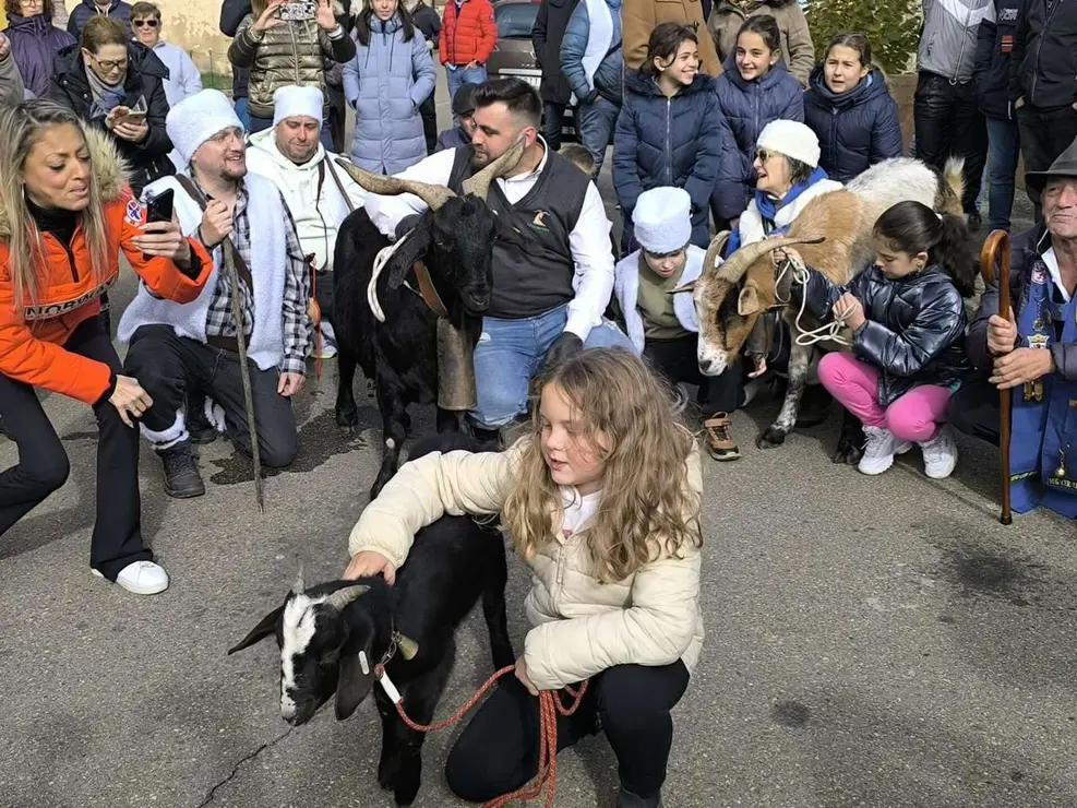 Feria de la Cecina de Chivo de Vegacervera 2025. Le&oacute;n 24 horas.