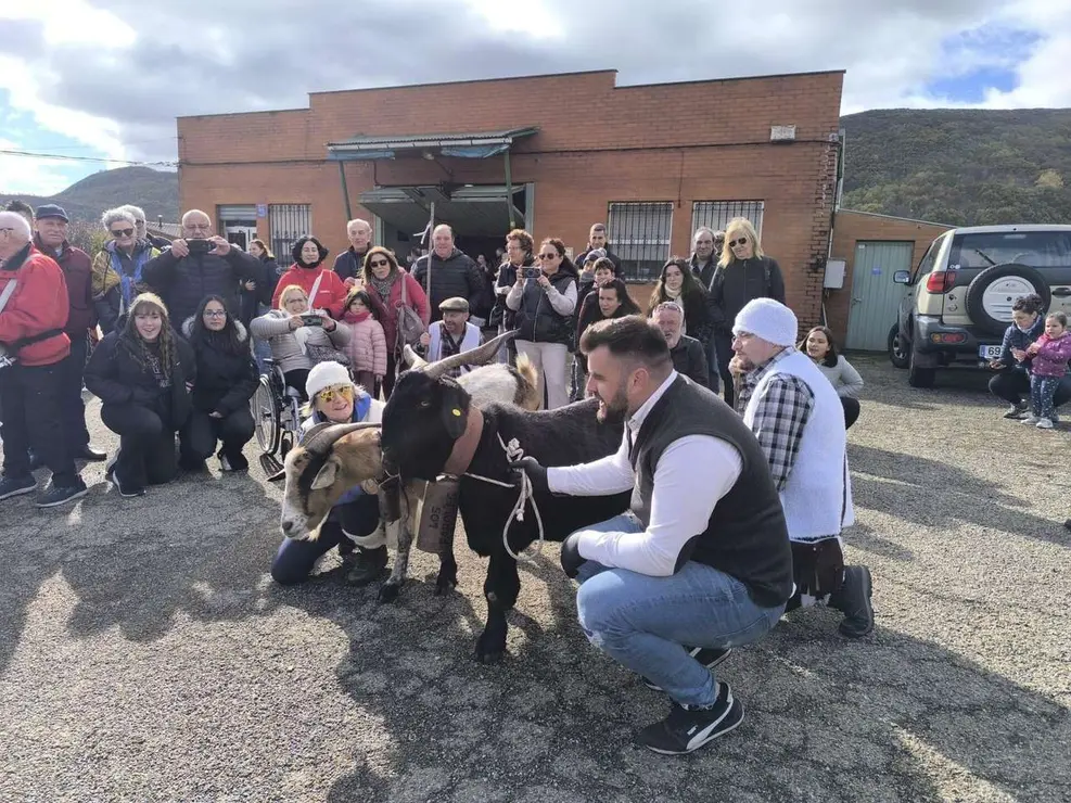 Feria de la Cecina de Chivo de Vegacervera 2025. Le&oacute;n 24 horas.