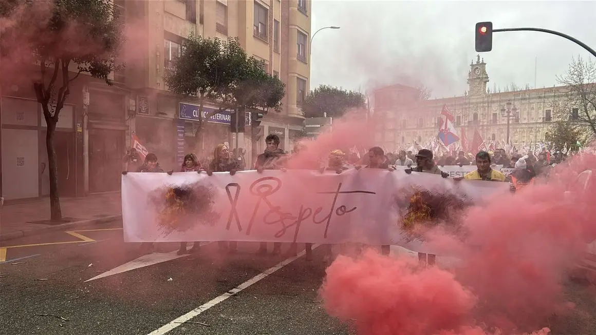 Manifestaci&oacute;n de la plataforma &lsquo;Respeto&rsquo;. Hugo Garc&iacute;a. Le&oacute;n 24 Horas.