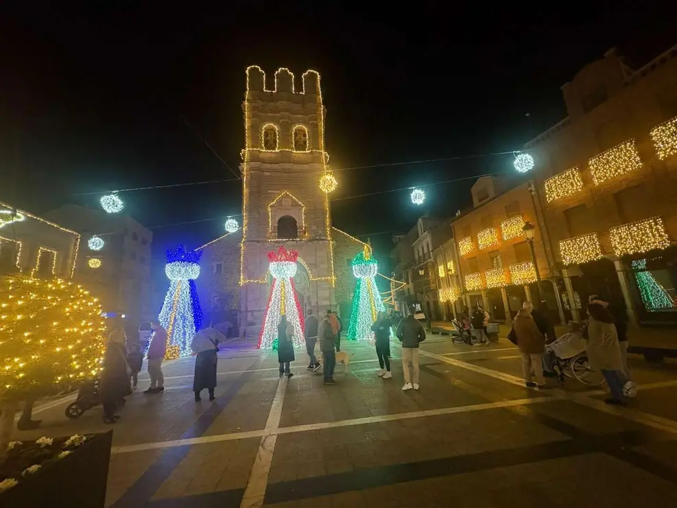 Luces de Navidad de La Ba&ntilde;eza. Le&oacute;n 24 horas.
