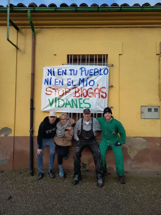 ESLAVIDA.