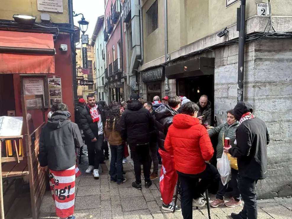 Le&oacute;n 24 horas.