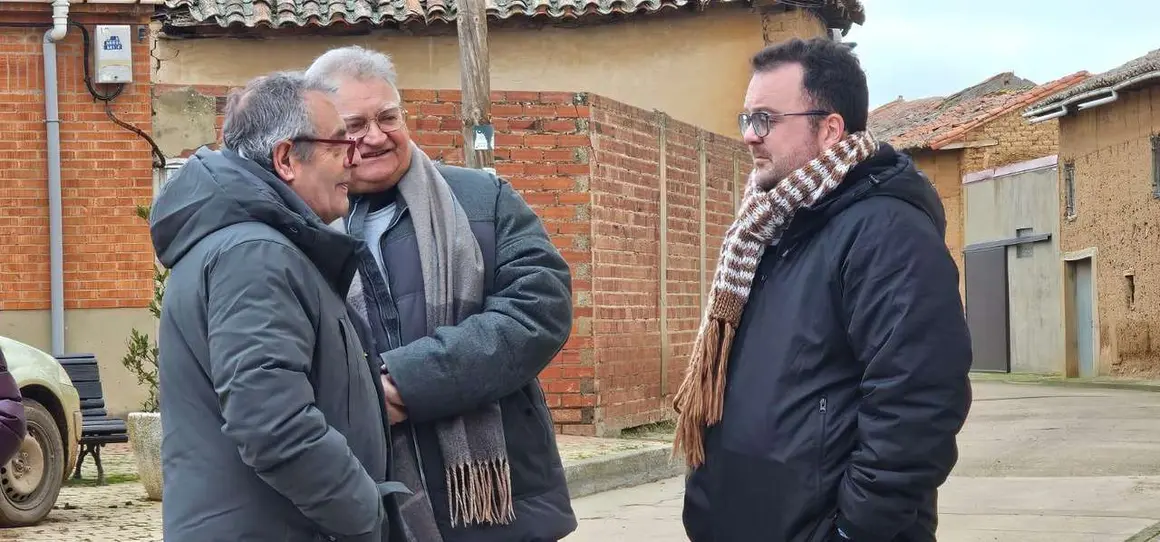 San Ant&oacute;n en Algadefe, con la tradicional subasta de tartas tras los actos del d&iacute;a. | Le&oacute;n 24 Horas