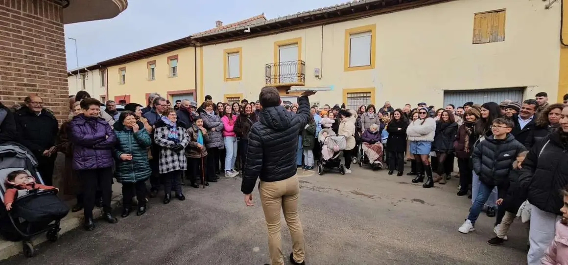 San Ant&oacute;n en Algadefe, con la tradicional subasta de tartas tras los actos del d&iacute;a. | Le&oacute;n 24 Horas