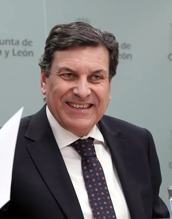 Carlos Fern&aacute;ndez Carreido - Consejero de Econom&iacute;a y Hacienda - ICAL