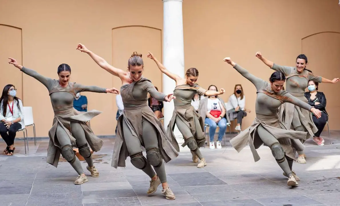 Imagen de archivo del ciclo de danza Artes en movimiento.