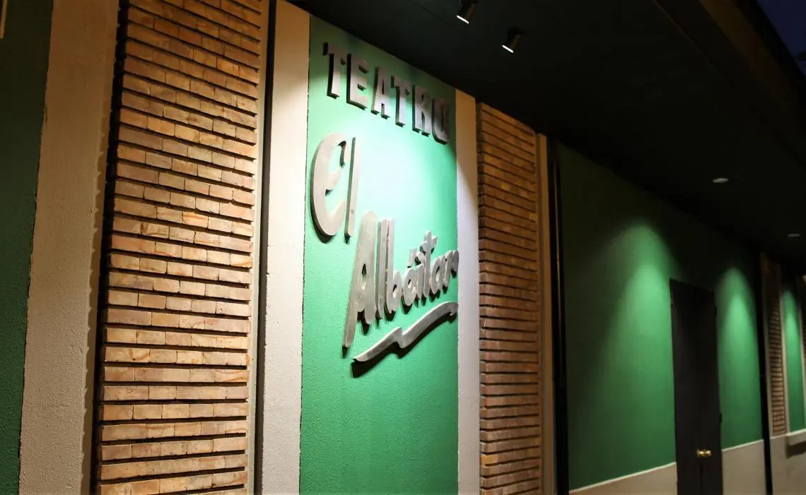 Imagen de archivo del Teatro Alb&eacute;itar. | Le&oacute;n24horas