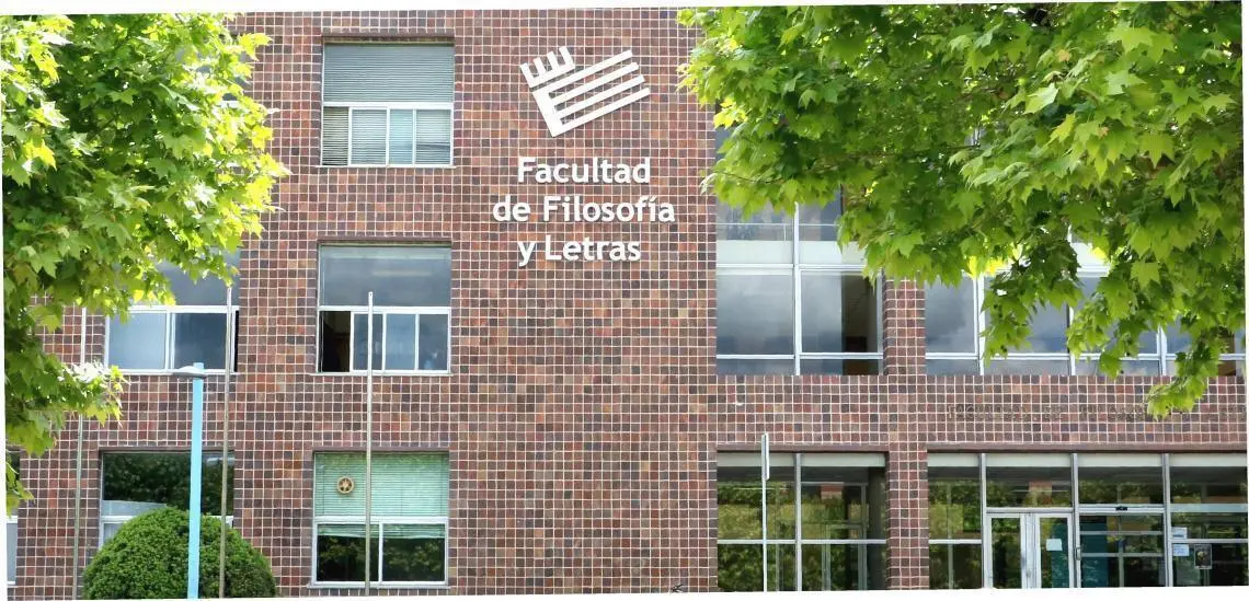 Facultad de filosof&iacute;a y letras