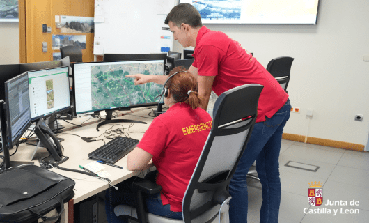 El 112 recibi&oacute; el aviso del incendio anoche, poco antes de las 23 horas. 