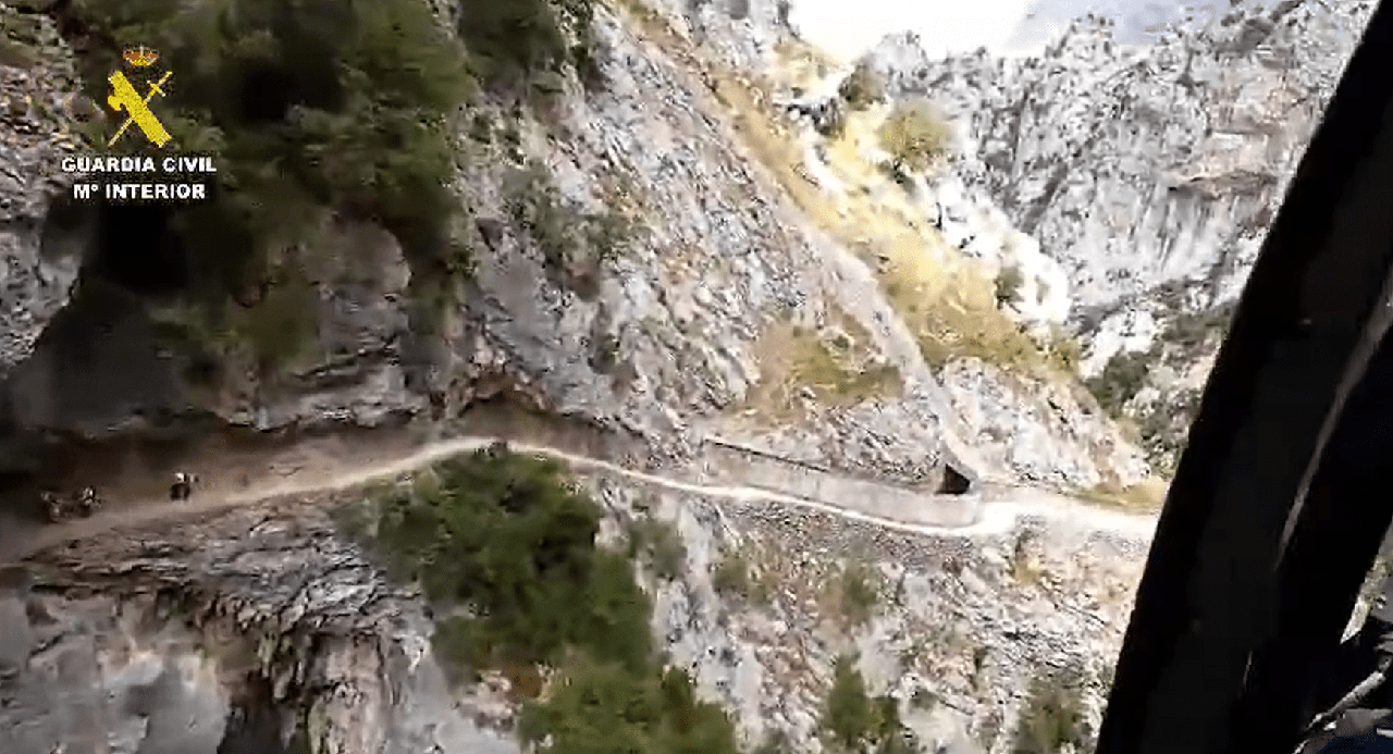 Imagen de archivo de un rescate de la Guardia Civil en la Ruta del Cares