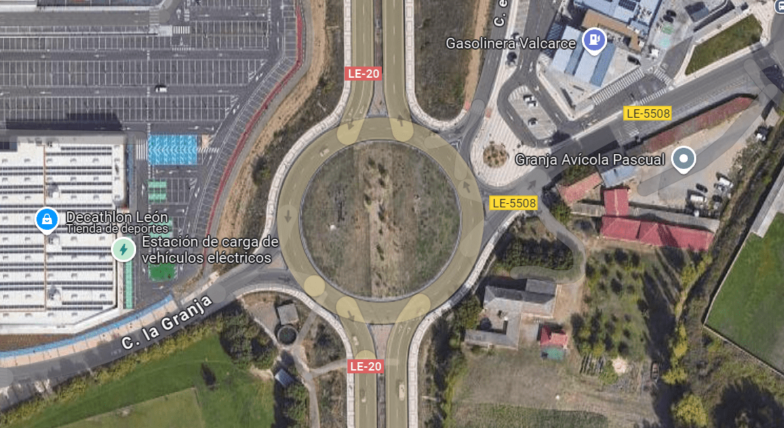 Imagen actual de la rotonda de la Granja de la Ronda Este de Le&oacute;n.