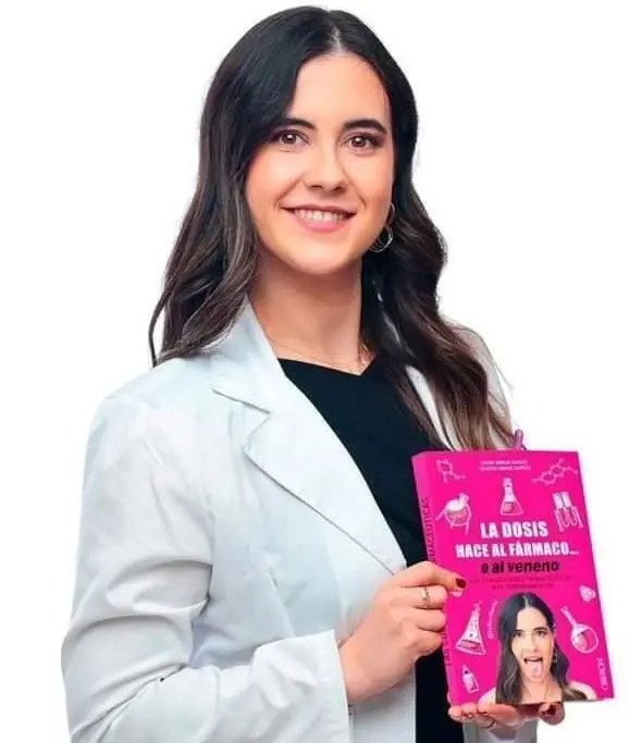 La farmac&eacute;utica Elena Monje, m&aacute;s conocida como @infarmarte en redes sociales. | Le&oacute;n24horas