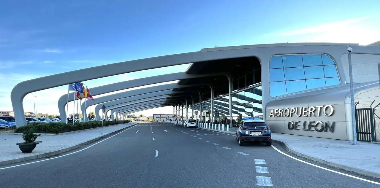 Aeropuerto de Le&oacute;n. | ICAL